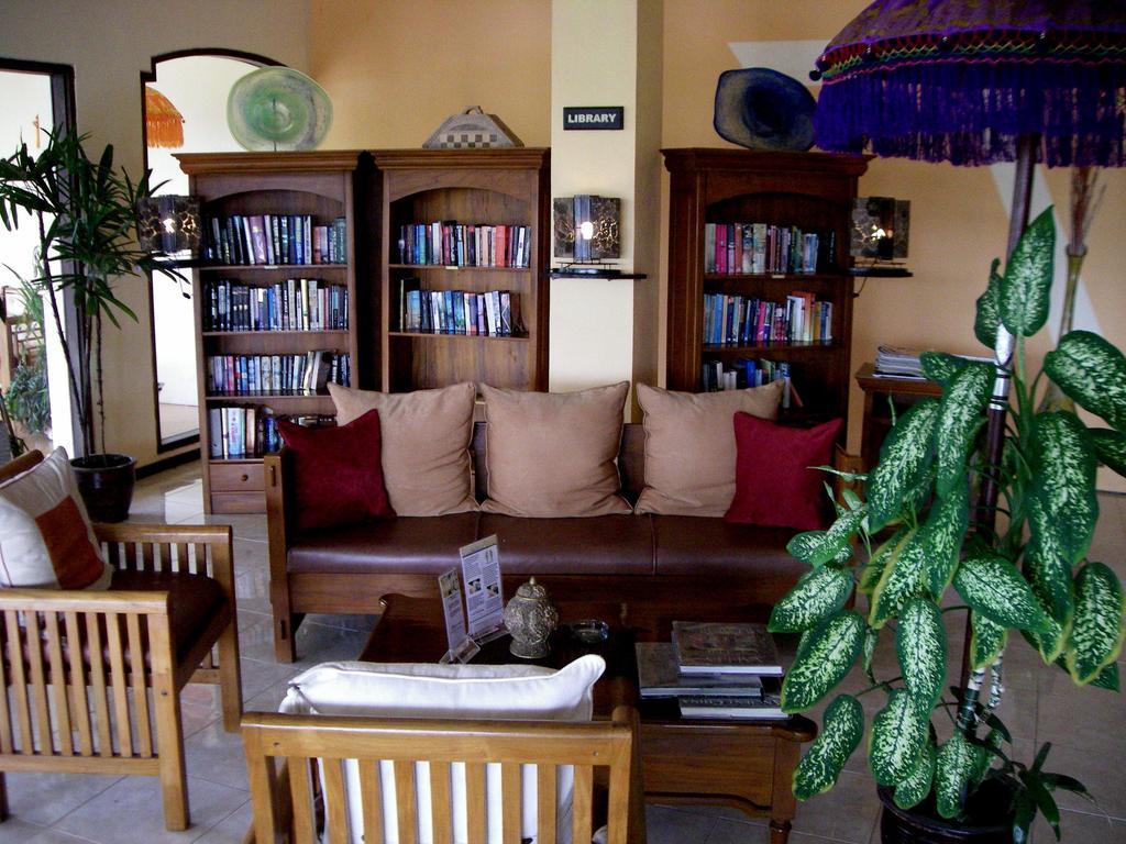 Lovina Bali Paradise Hotel Boutique Resort מראה חיצוני תמונה