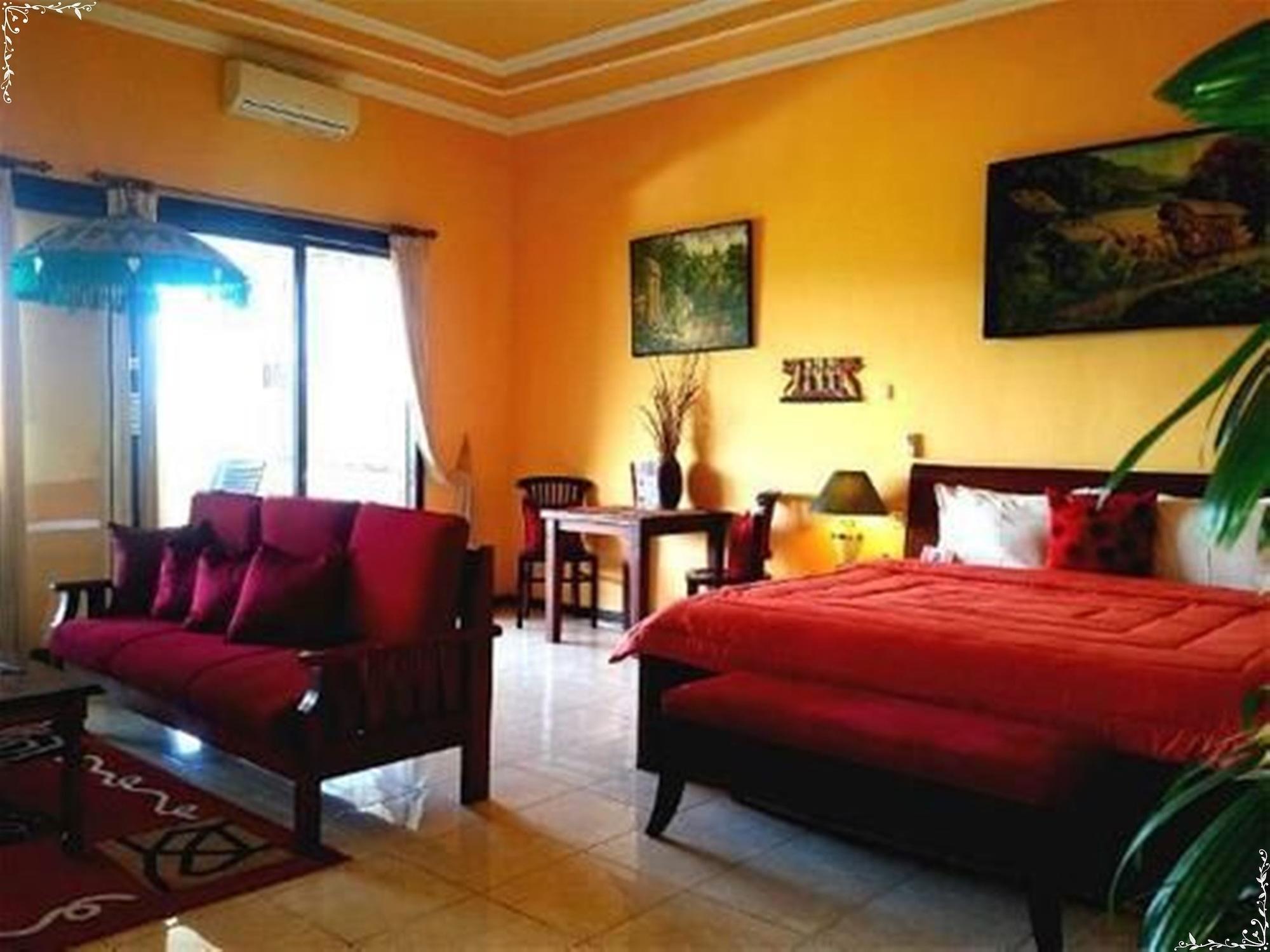 Lovina Bali Paradise Hotel Boutique Resort מראה חיצוני תמונה